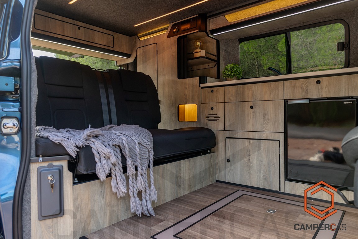 Ford Transit Custom - V710