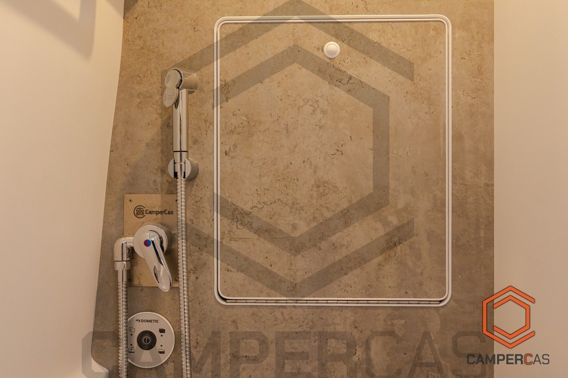 MAN TGE 4x4 - ADRENALINE 600