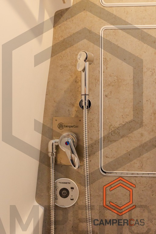 MAN TGE 4x4 - ADRENALINE 600