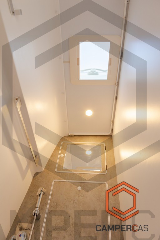 MAN TGE 4x4 - ADRENALINE 600